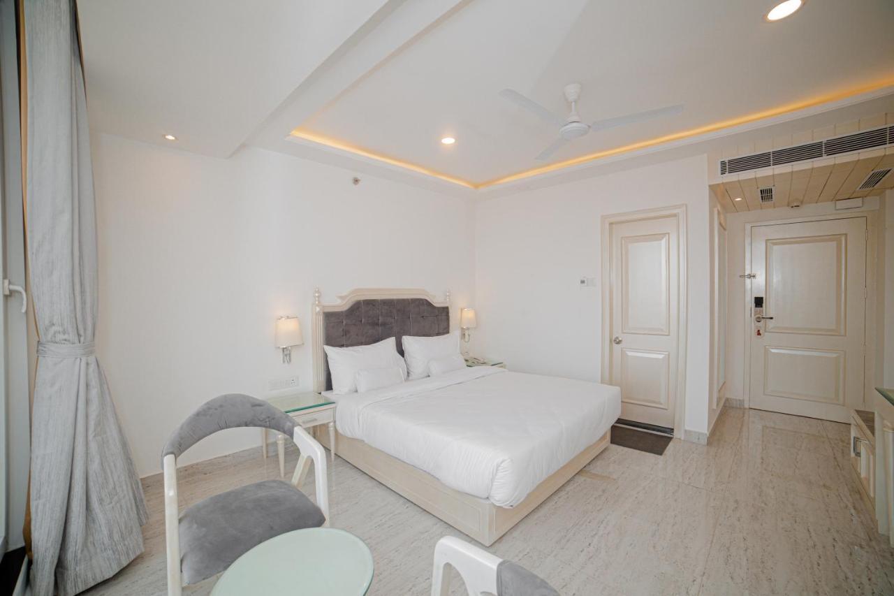 Pearl Courtyard होटल