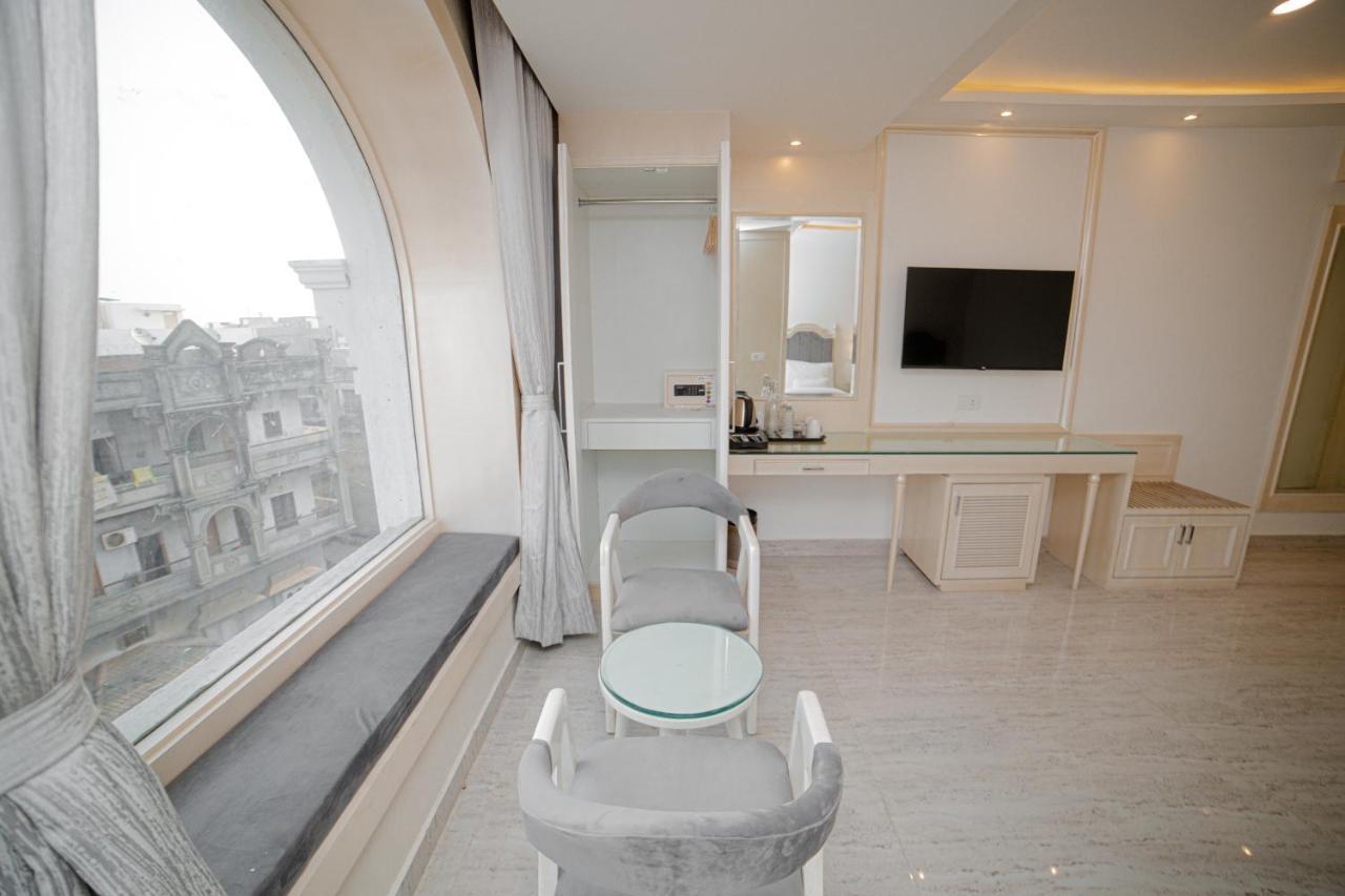 Pearl Courtyard होटल 4*