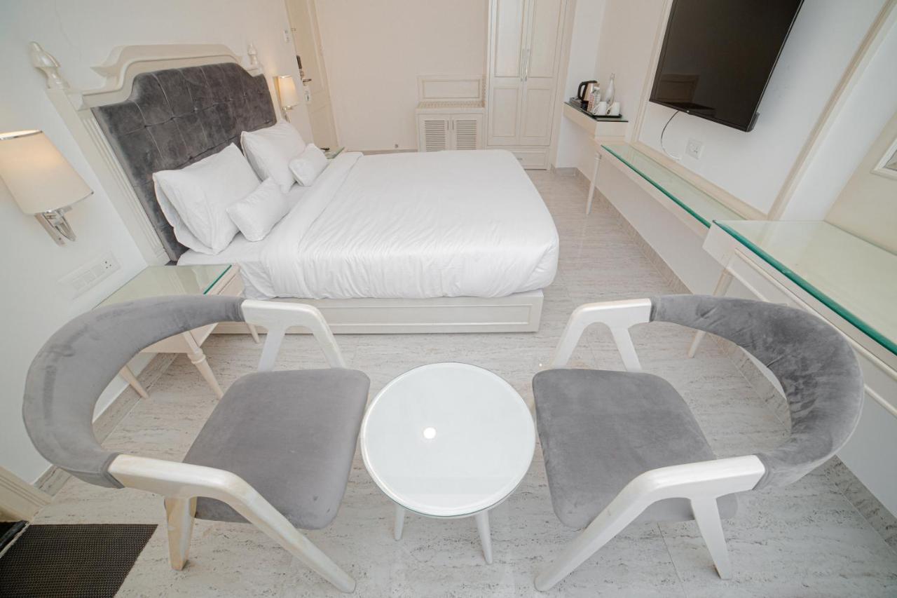 Pearl Courtyard होटल 4*
