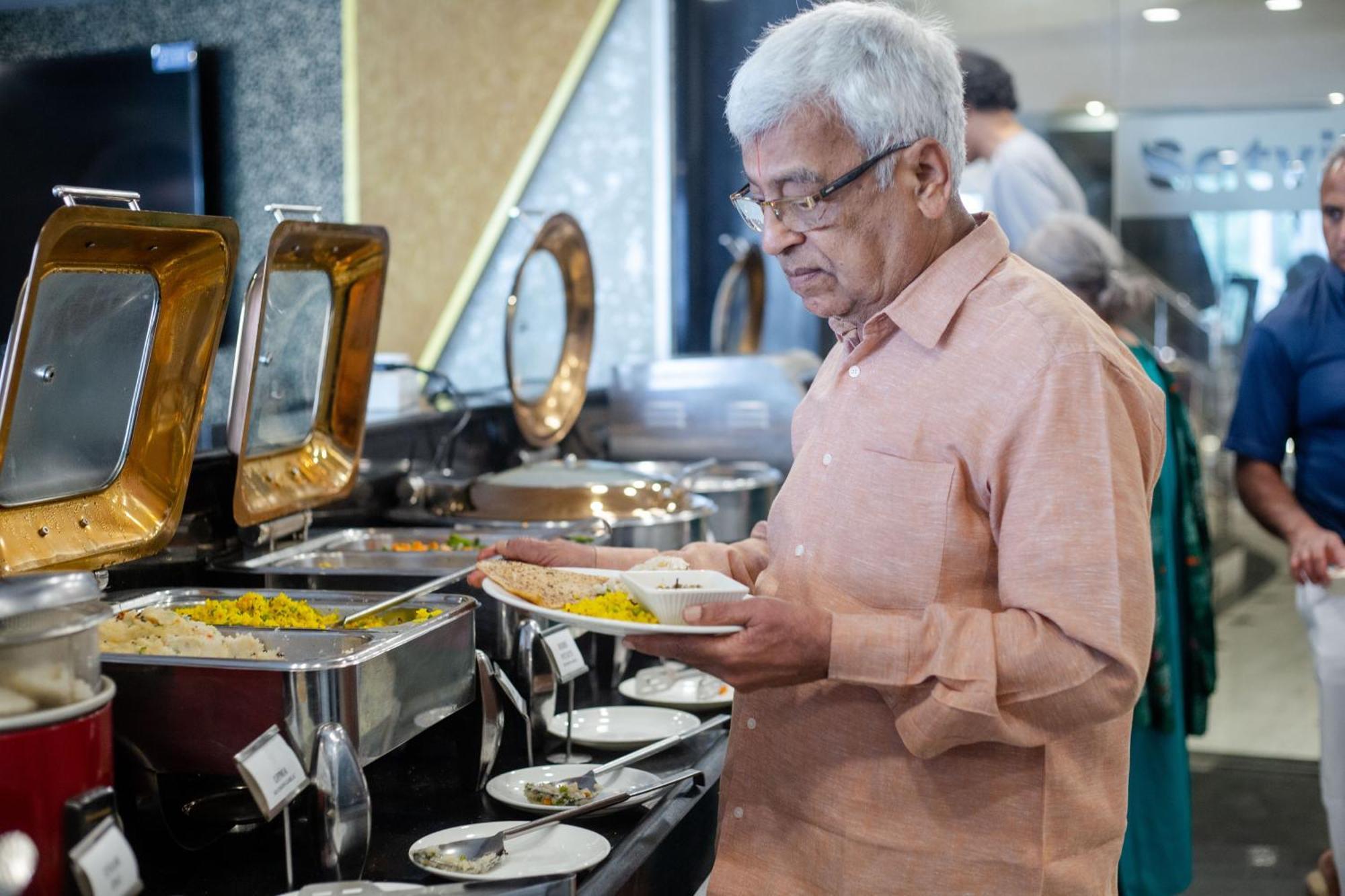 Pearl Courtyard होटल 4*